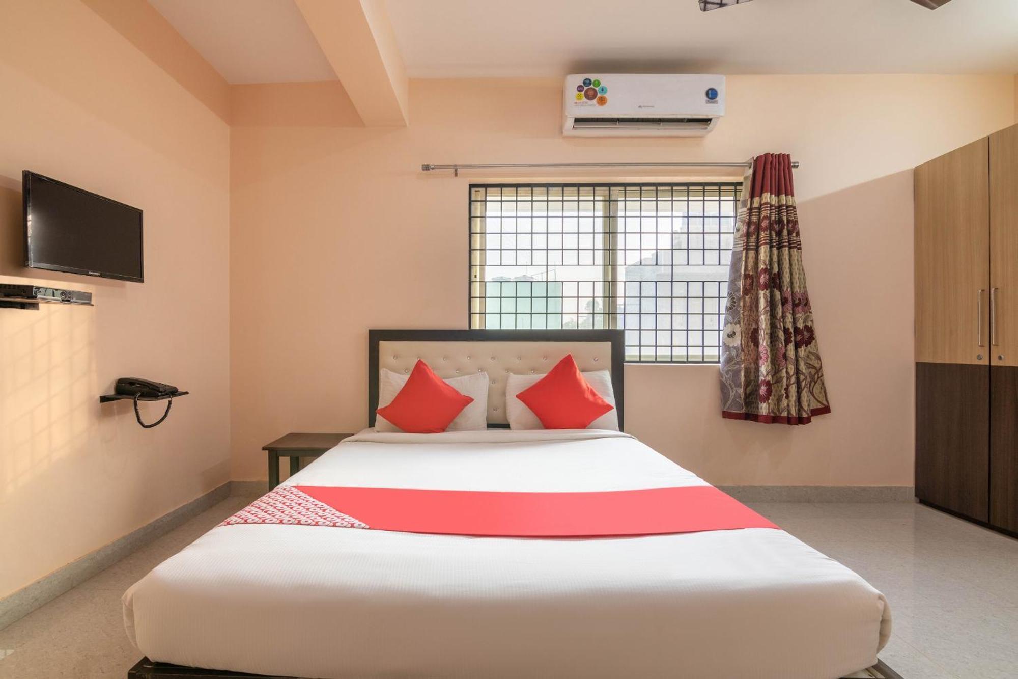 OYO Flagship 11419 Surya Residency Hotel Dod Jala Bagian luar foto